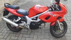 Suzuki SV 650 S (1999 - 02) 
