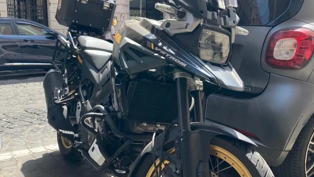 Suzuki V-Strom 1050XT (2020 - 23)  (5)