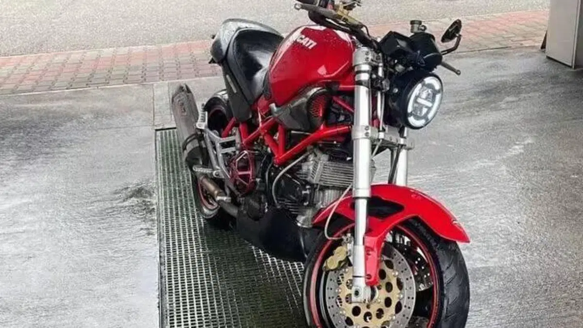 Ducati Monster 600 (1994 - 02) 
