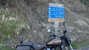 Royal Enfield Meteor 350 (2021 - 26)  (3)