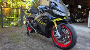 Aprilia RSV4 1100 (2025 - 26)  (5)
