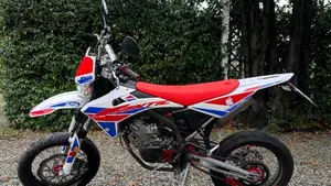 Fantic Motor Motard 125 M Performance 4t (2019)  (3)