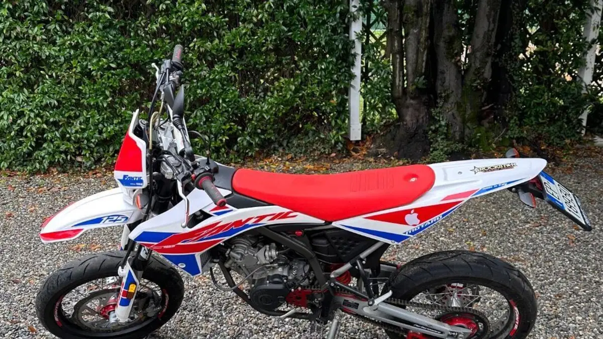 Fantic Motor Motard 125 M Performance 4t (2019)  (6)
