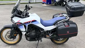 Honda Transalp XL750 (2025)  (2)