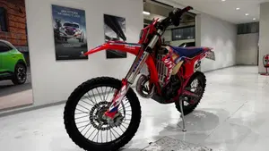 Betamotor RR 125 2T Enduro Racing (2022)  (3)
