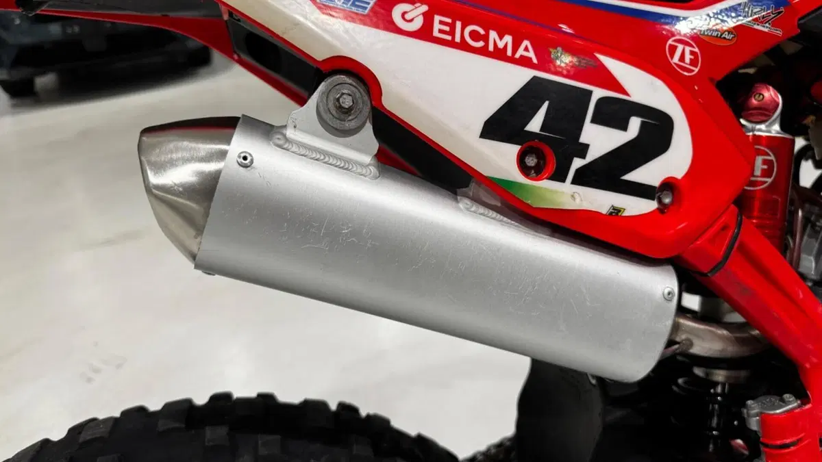 Betamotor RR 125 2T Enduro Racing (2022)  (9)