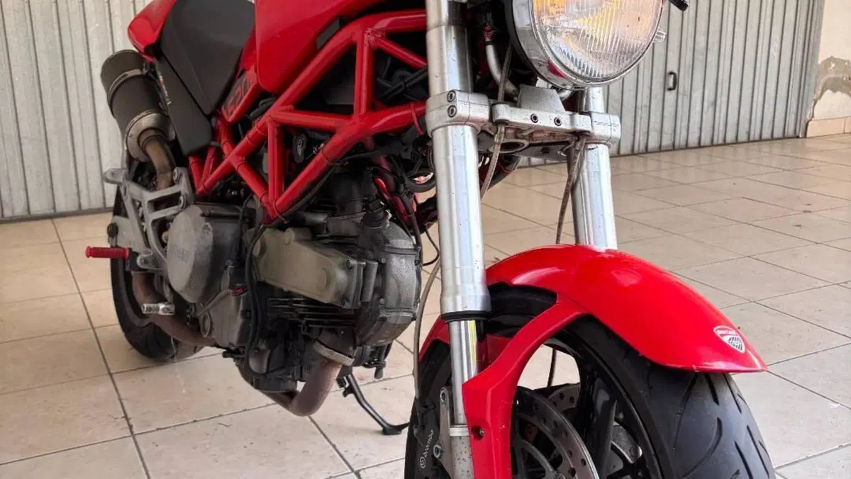 Ducati Monster 620 (2003 - 06)  (2)