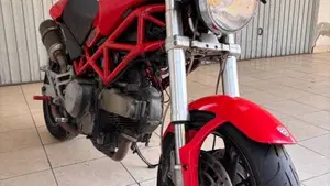 Ducati Monster 620 (2003 - 06)  (2)