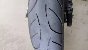 Kawasaki Z 750 (2007 - 14)  (9)