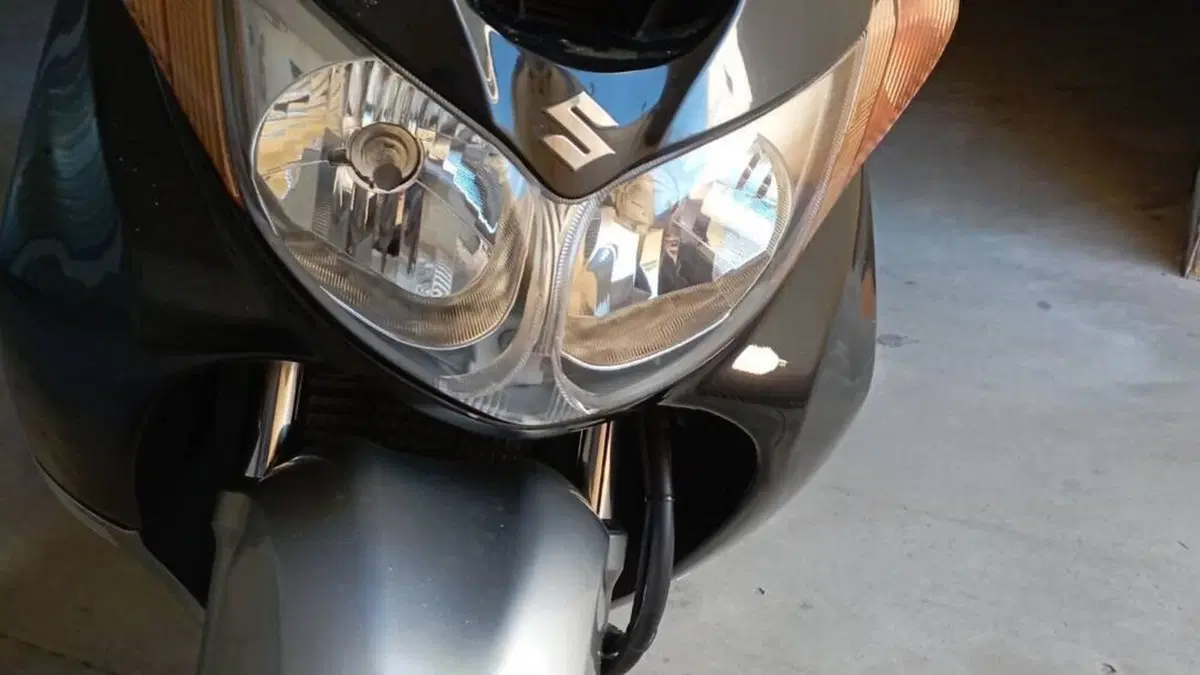 Suzuki Burgman AN 400 (2001 - 02)  (3)