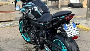 Yamaha MT-07 Pure (2023 - 25)  (3)