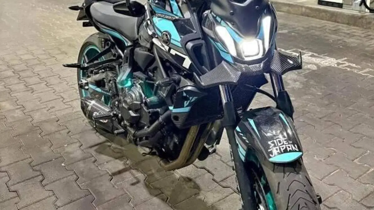 Yamaha MT-07 Pure (2023 - 25)  (9)
