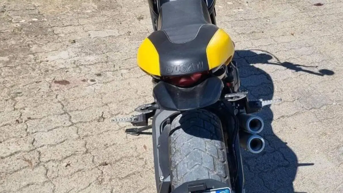Ducati Scrambler 800 Full Throttle (2015 - 16)  (10)