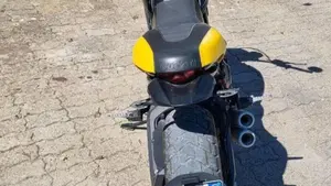 Ducati Scrambler 800 Full Throttle (2015 - 16)  (10)