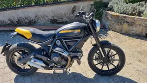 Ducati Scrambler 800 Full Throttle (2015 - 16) 