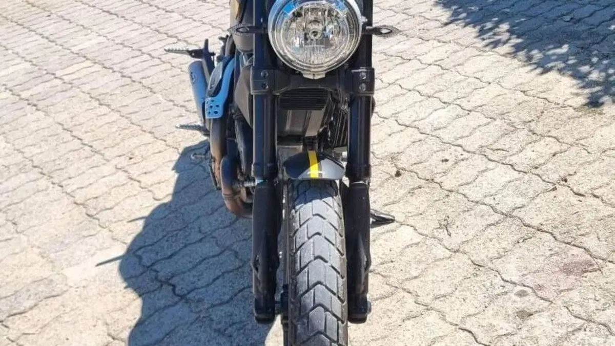 Ducati Scrambler 800 Full Throttle (2015 - 16)  (11)
