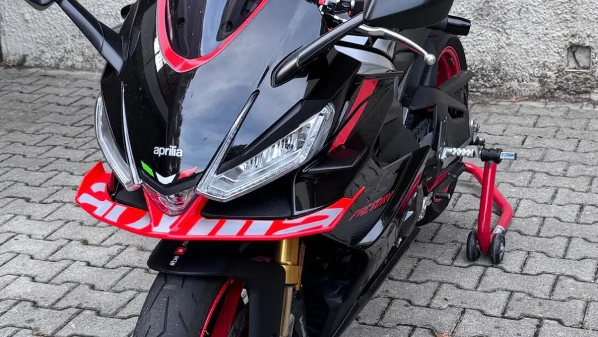Aprilia RS 660 Factory (2025 - 26)  (2)
