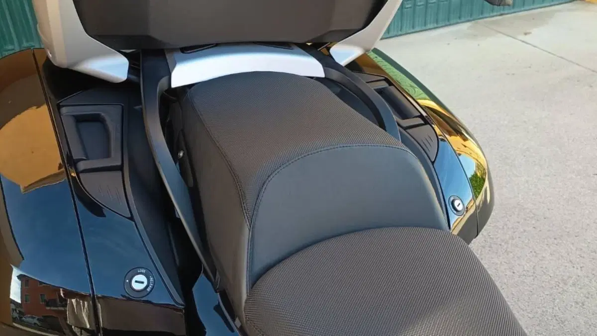 Bmw K 1600 GT (2017 - 20)  (9)