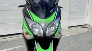 Yamaha T-Max 500 (2008 - 12)  (4)
