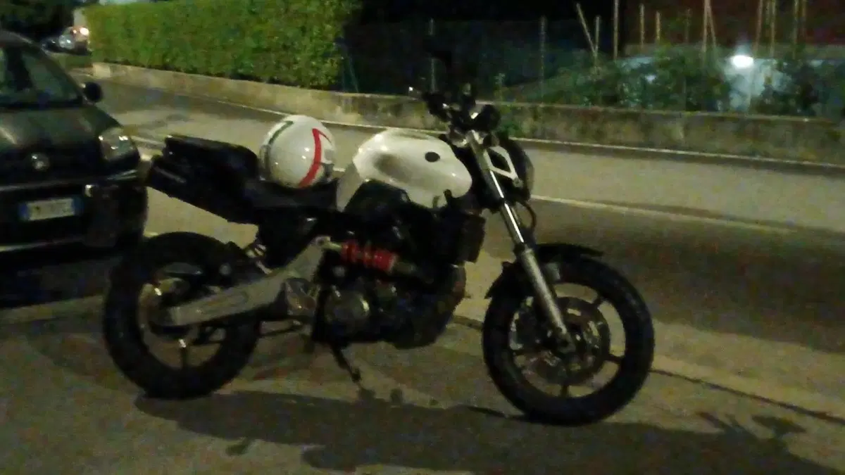 Yamaha MT-03 (2006 - 14)  (2)