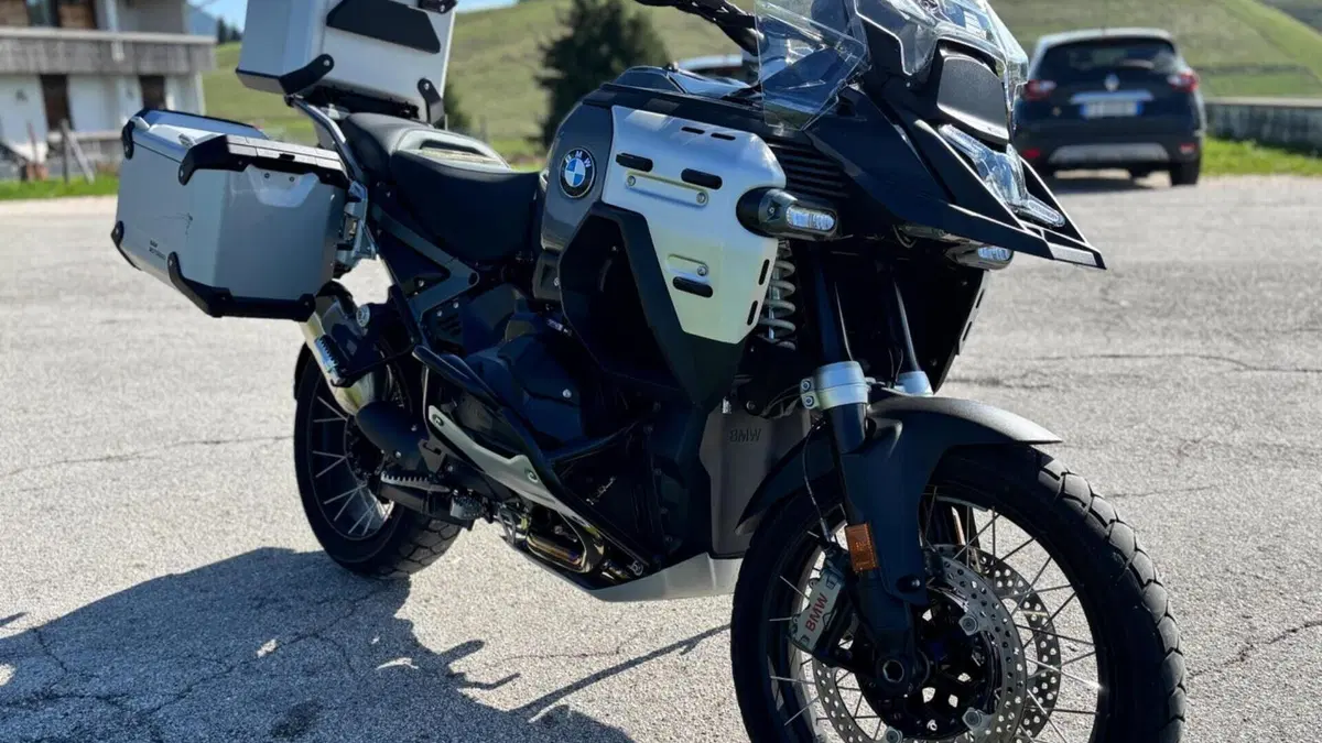Bmw R 1300 GS Adventure Triple Black (2025 - 26)  (2)