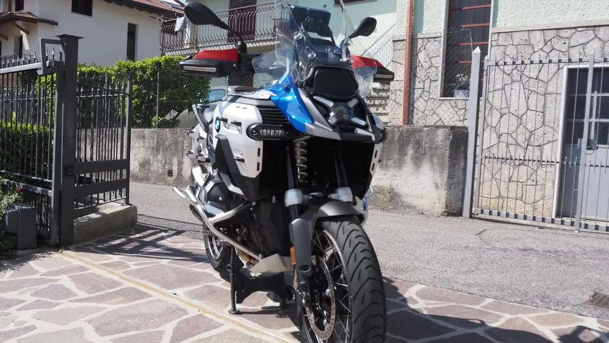 Bmw R 1300 GS Adventure Trophy (2025 - 26)  (9)