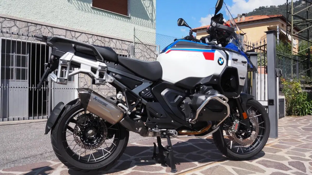 Bmw R 1300 GS Adventure Trophy (2025 - 26)  (12)