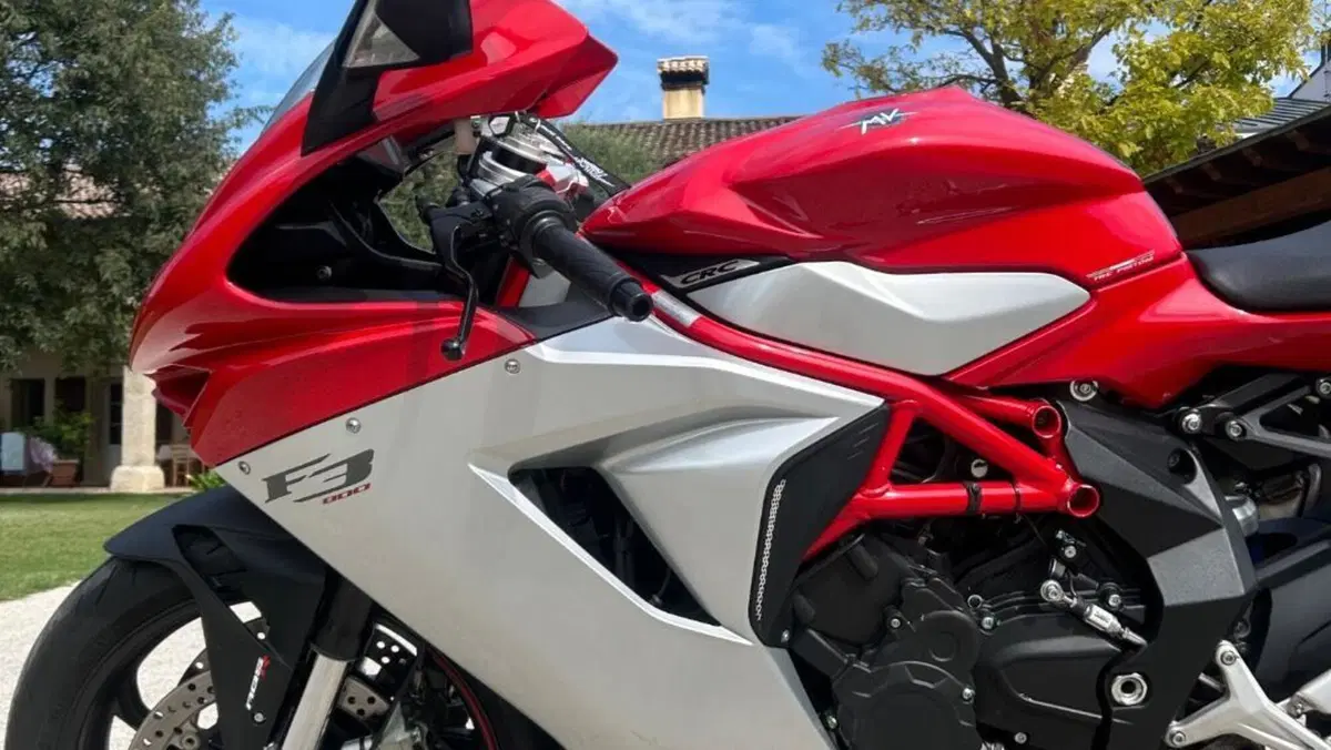 MV Agusta F3 800 EAS ABS (2013 - 17)  (4)
