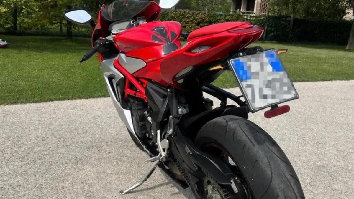 MV Agusta F3 800 EAS ABS (2013 - 17)  (5)