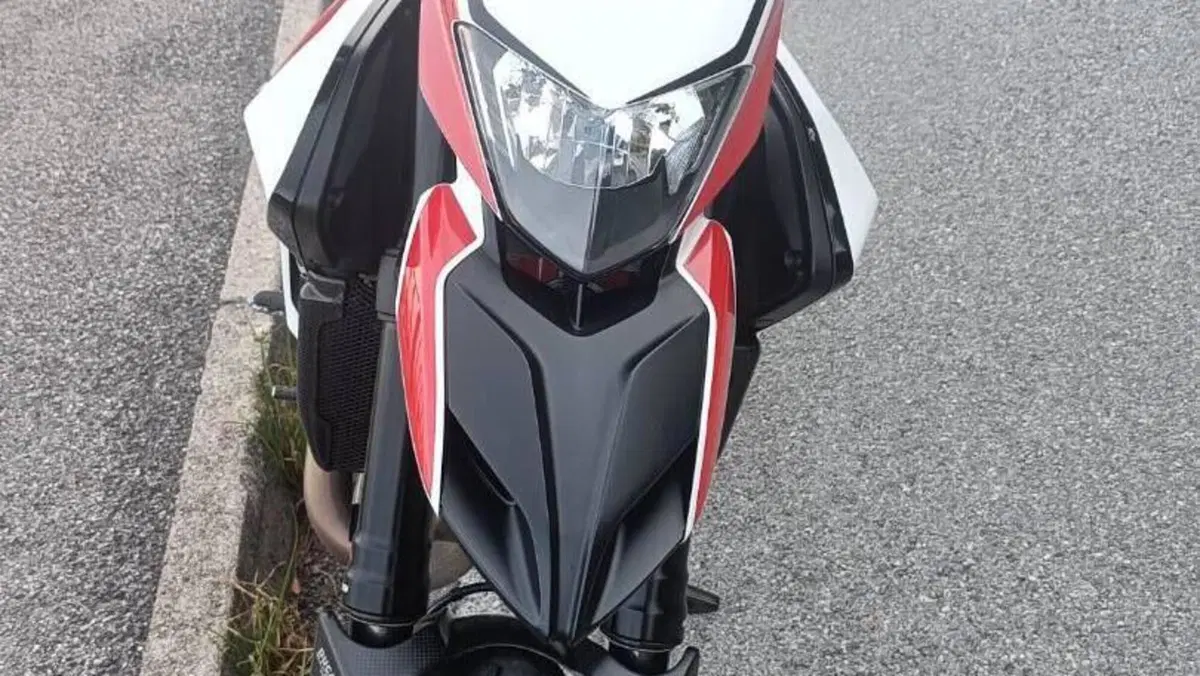 Ducati Hypermotard 821 SP (2013 - 15) 