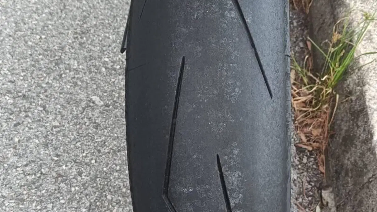Ducati Hypermotard 821 SP (2013 - 15)  (9)