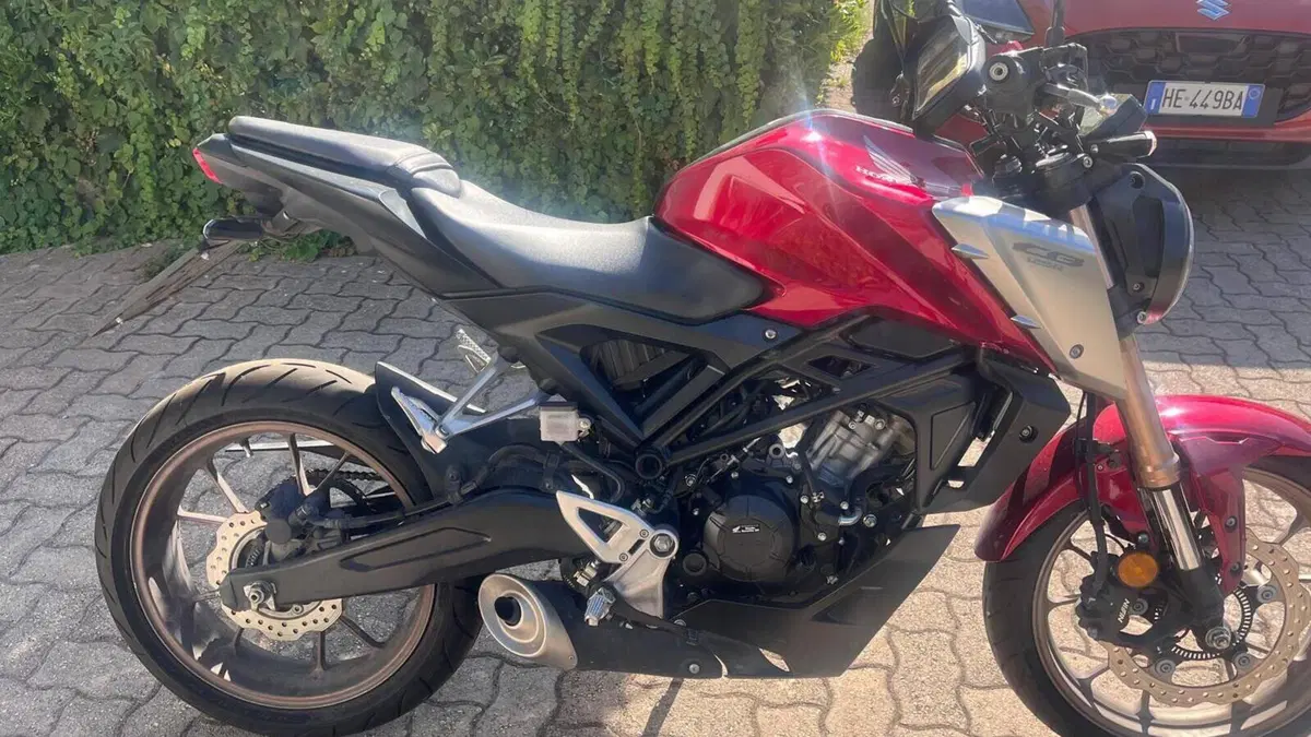 Honda CB 125 R (2021 - 23)  (3)