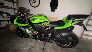 Kawasaki Ninja 1000 ZX-10R (2008 - 09)  (3)
