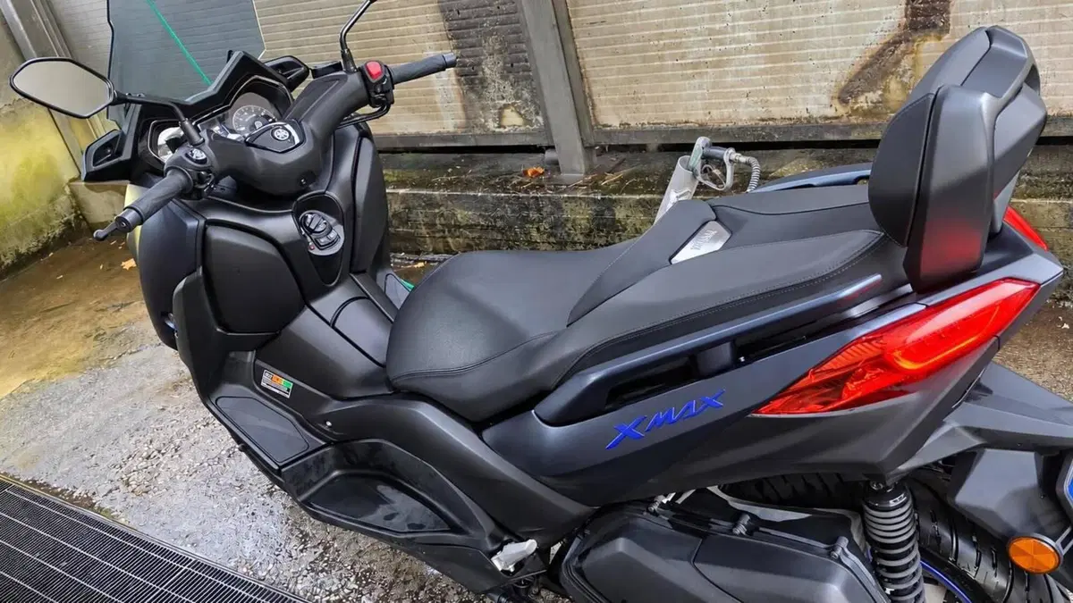 Yamaha X-Max 300 (2021 - 24) 