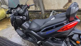 Yamaha X-Max 300 (2021 - 24) usata