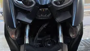 Yamaha X-Max 300 (2021 - 24)  (10)