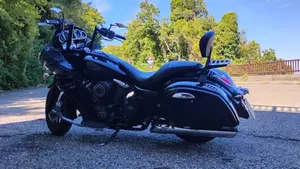 Kawasaki Vulcan VN 1700 Voyager ABS Custom (2011 - 14)  (2)