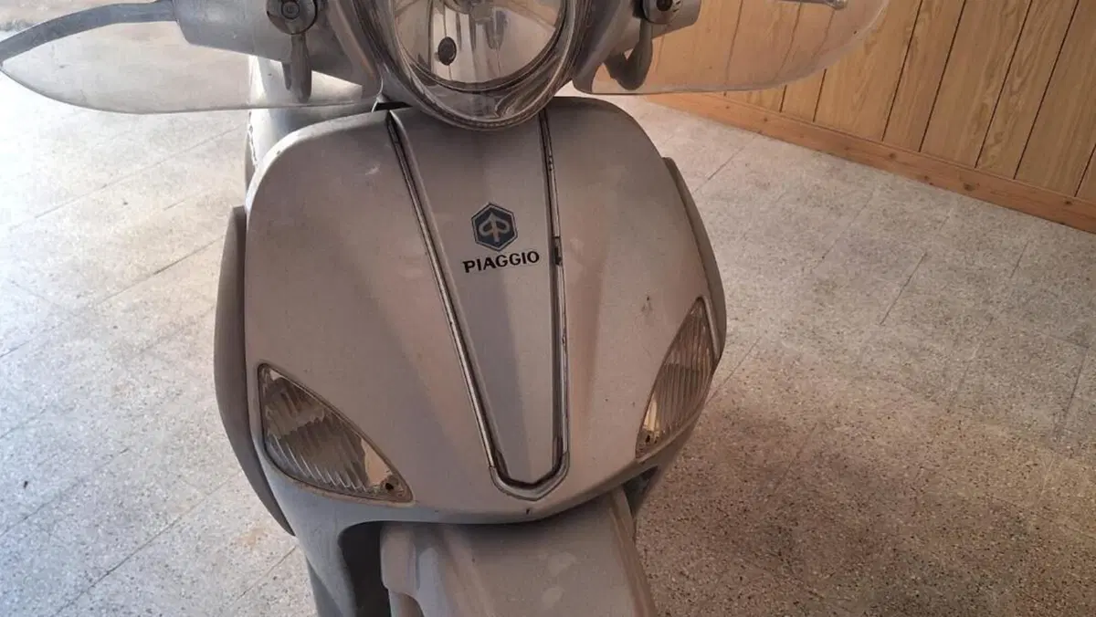 Piaggio Liberty 200 4T   (6)