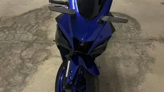 Yamaha YZF R125 (2023 - 26) usata