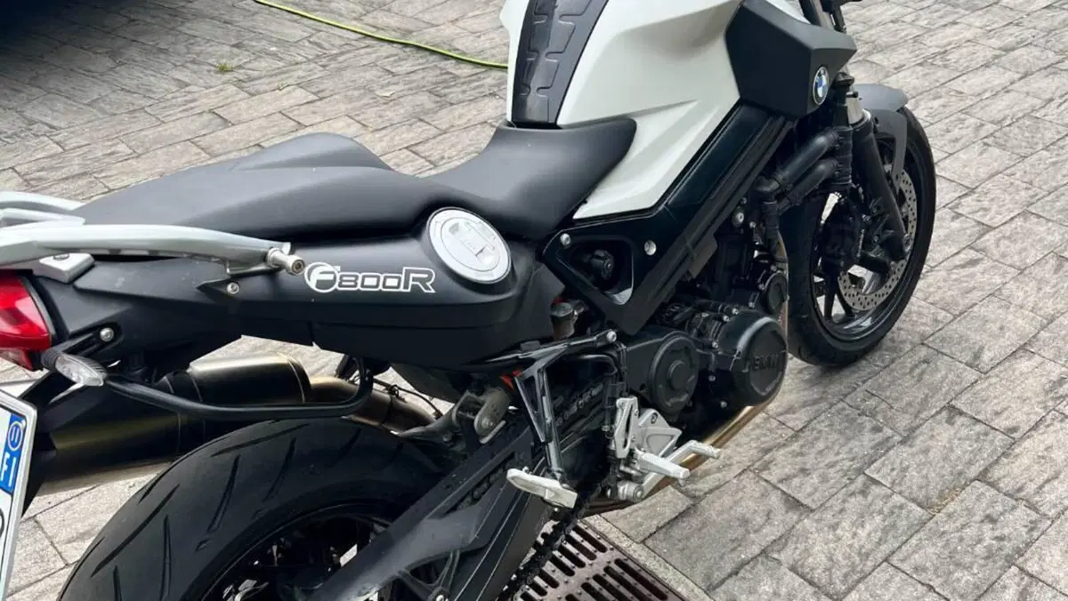 Bmw F 800 R (2009 - 11)  (7)