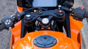 KTM RC 390 (2022 - 26)  (4)
