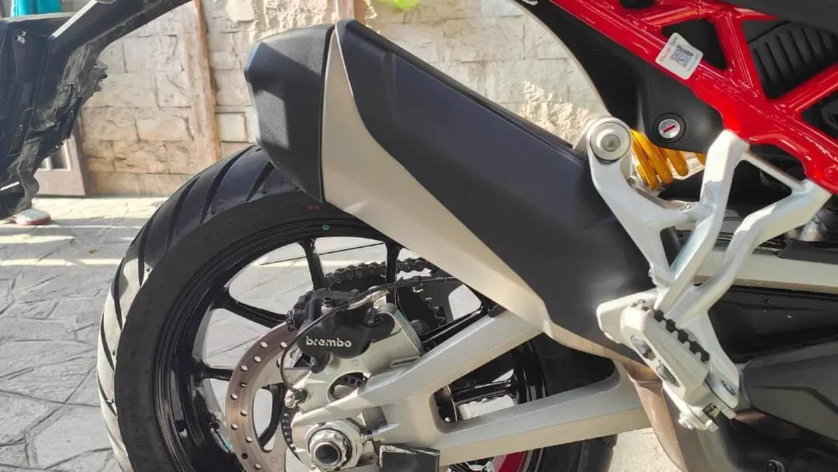 Ducati Multistrada V4 S (2021 - 24)  (5)