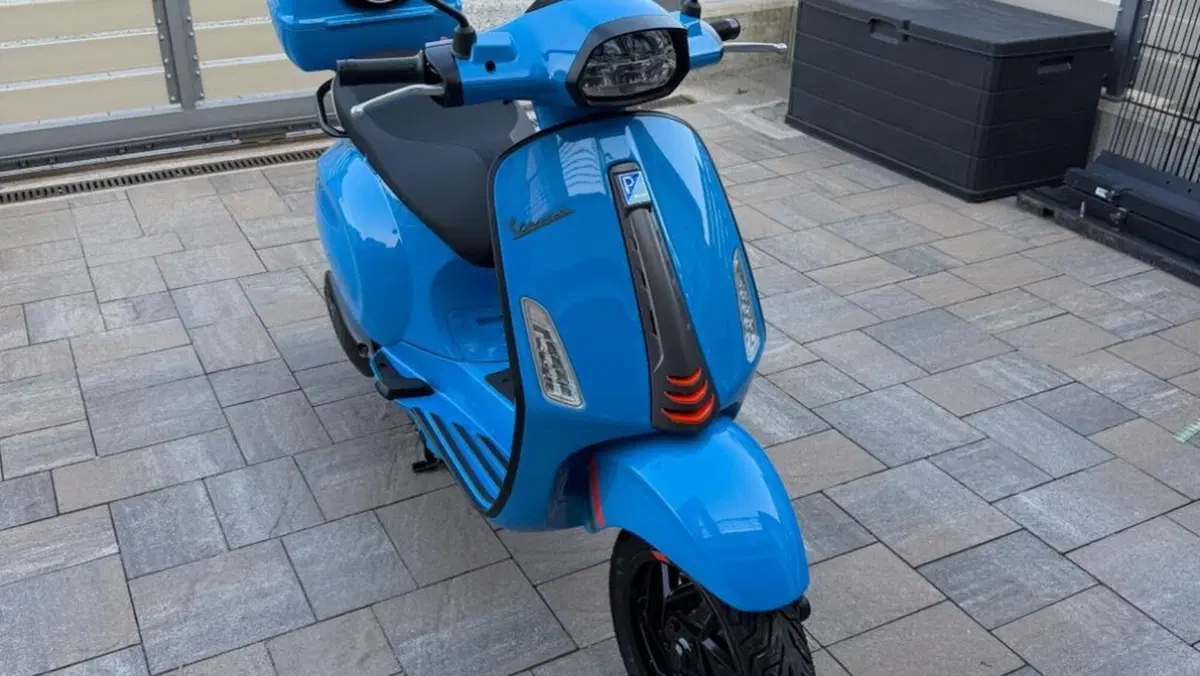 Vespa Sprint 125 S (2026)  (2)