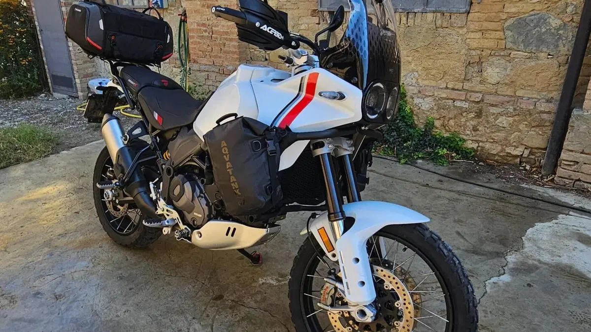 Ducati DesertX (2022 - 25) 