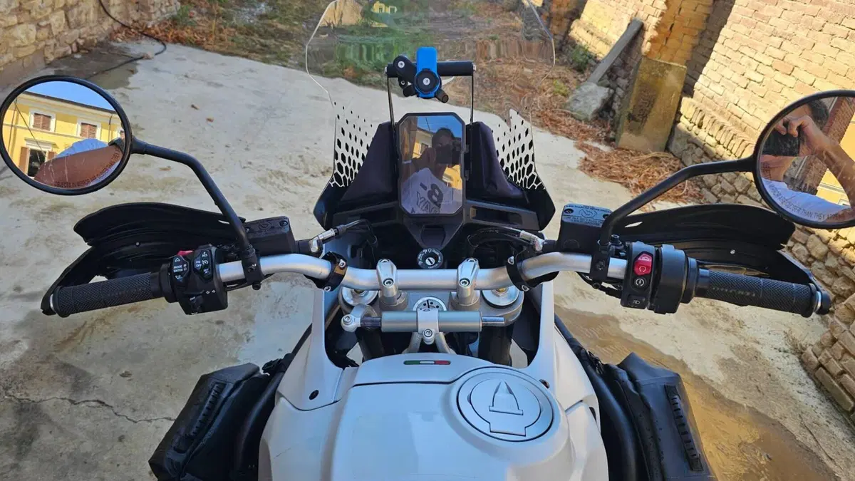 Ducati DesertX (2022 - 25)  (12)
