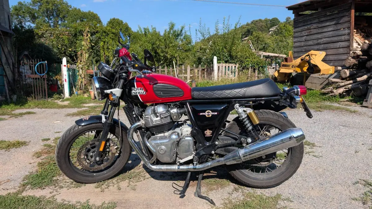 Royal Enfield Interceptor 650 (2019 - 20)  (5)