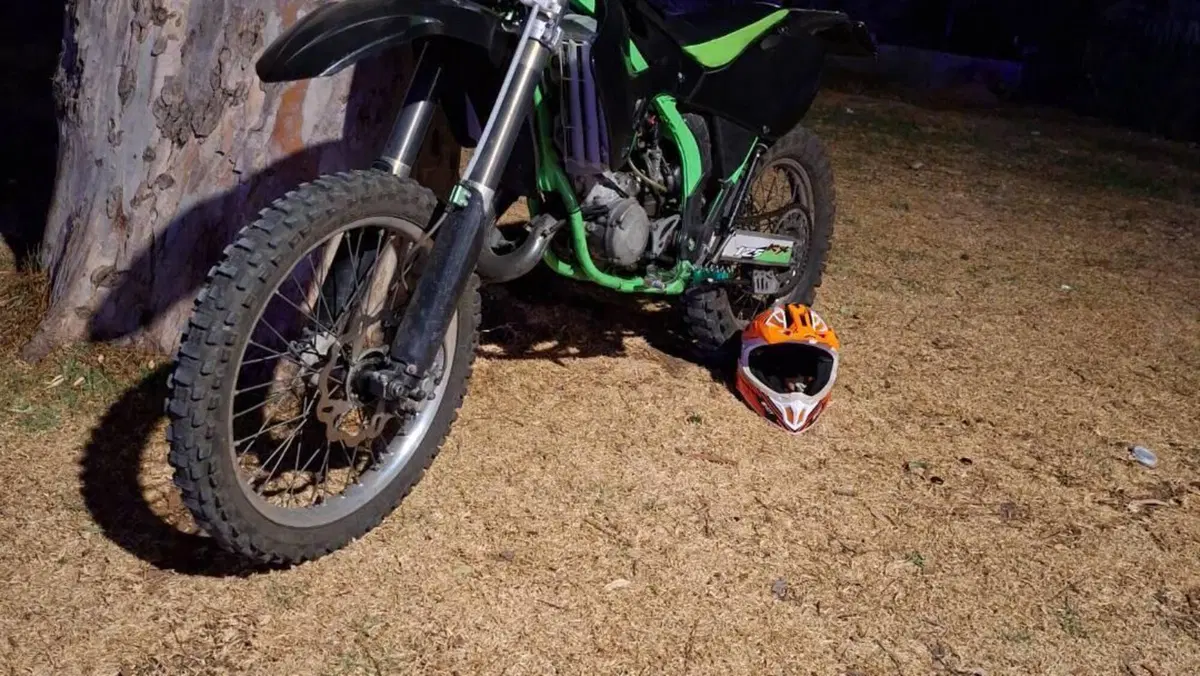 Kawasaki KX125 (1999 - 01)  (5)