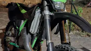 Kawasaki KX125 (1999 - 01)  (6)