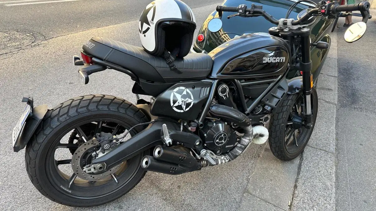 Ducati Scrambler 800 Full Throttle (2017 - 21)  (3)