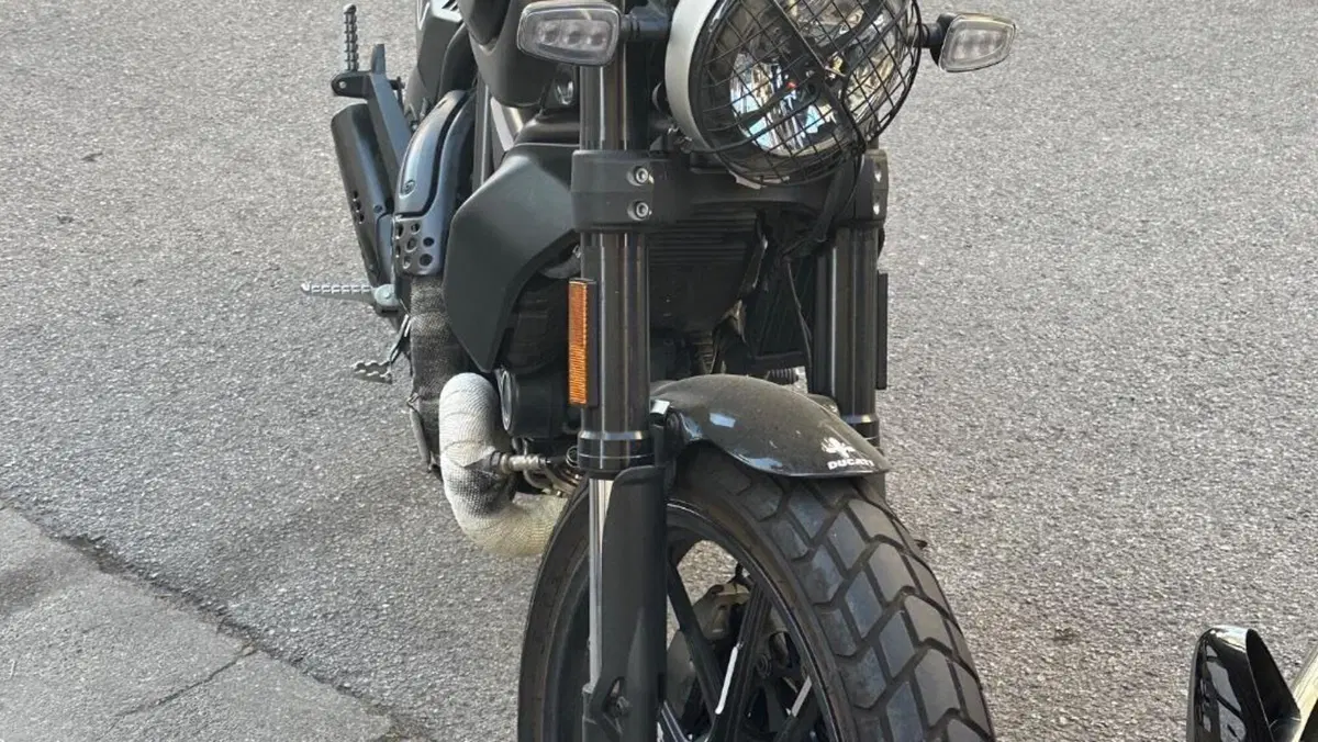 Ducati Scrambler 800 Full Throttle (2017 - 21)  (4)